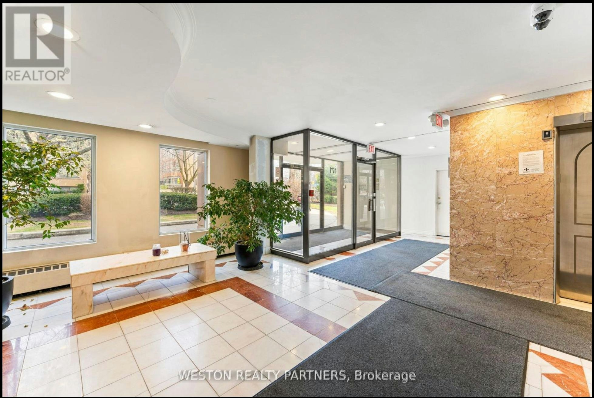 202-171 Erskine Avenue, Toronto, ON, M4P 2L6 - 6