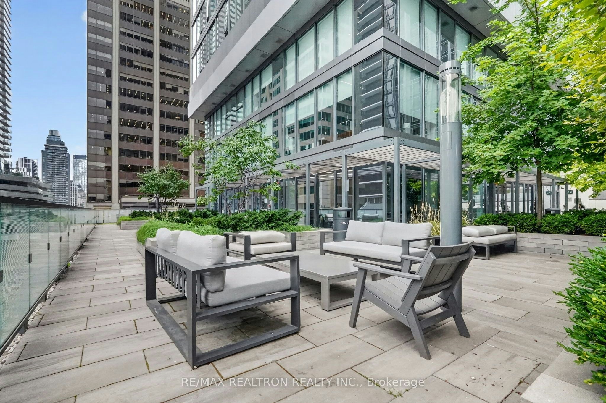 1205-8 Cumberland Street, Toronto, ON, M4W 0B6 - 28