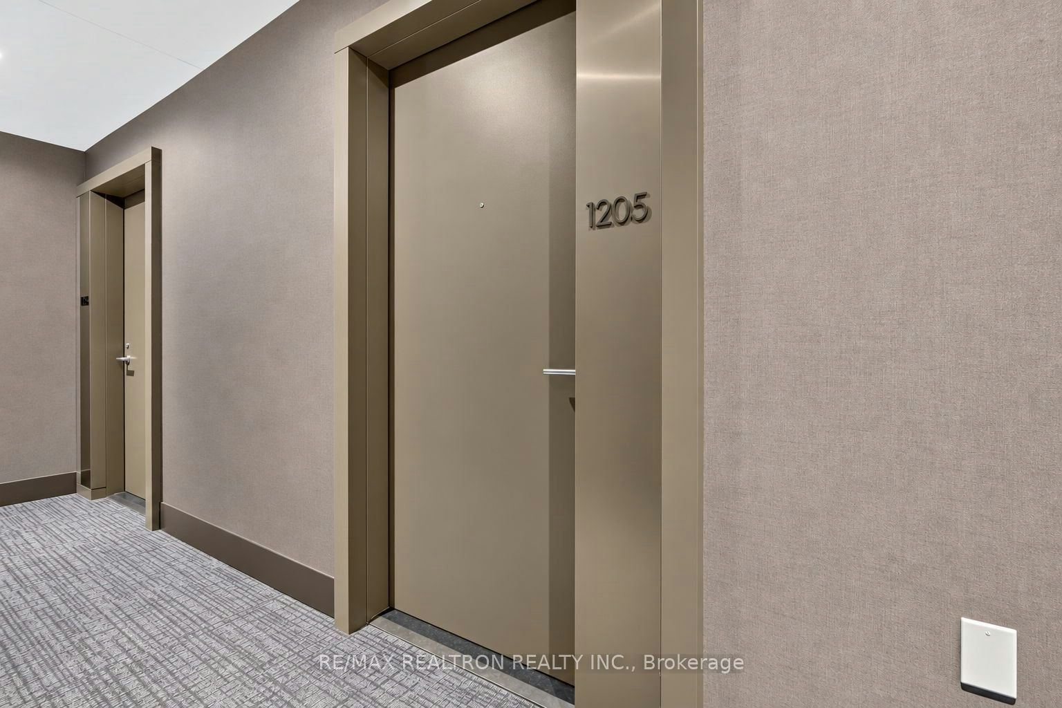 1205-8 Cumberland Street, Toronto, ON, M4W 0B6 - 4