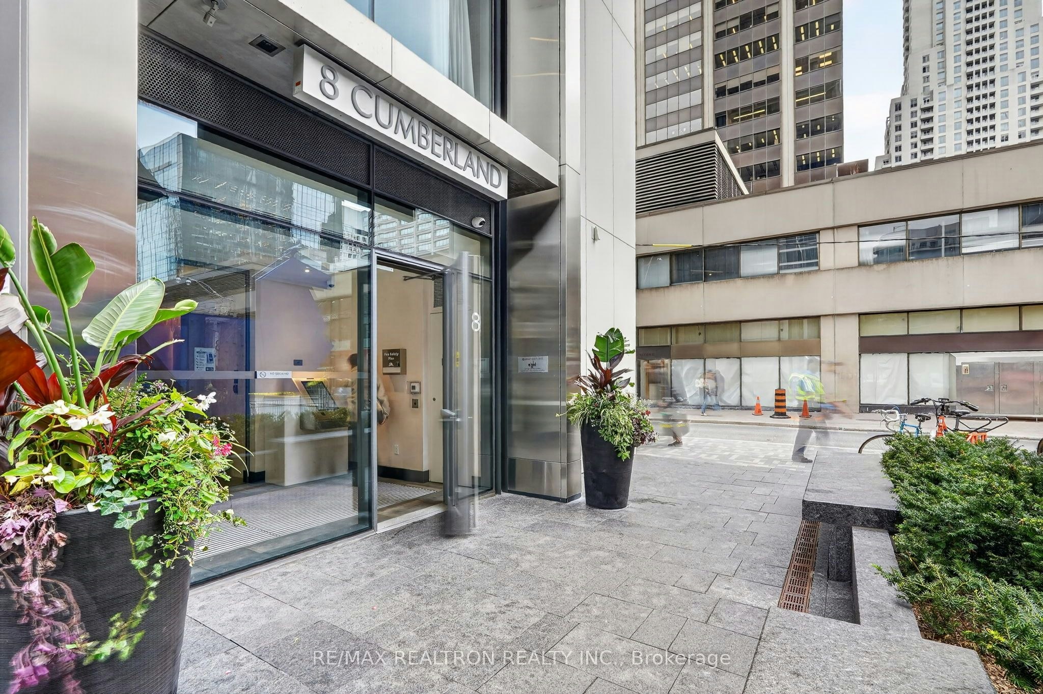 1205-8 Cumberland Street, Toronto, ON, M4W 0B6 - 2