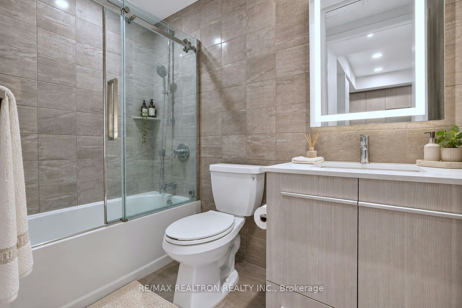 1205-8 Cumberland Street, Toronto, ON, M4W 0B6 - 18
