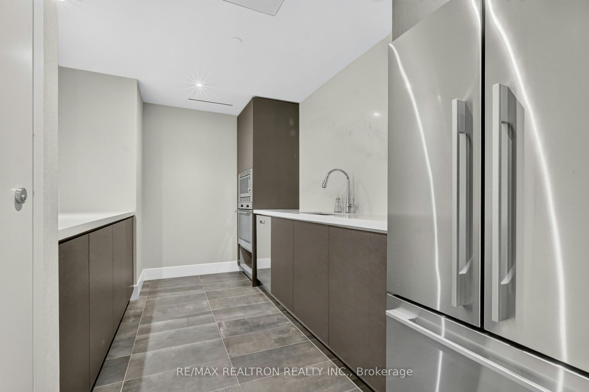 1205-8 Cumberland Street, Toronto, ON, M4W 0B6 - 26