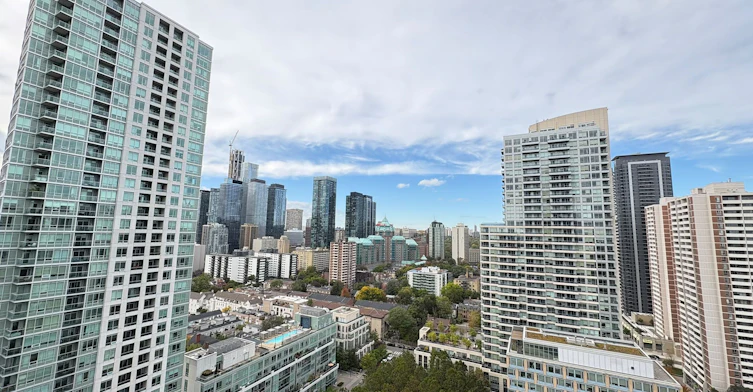 2210-159 Wellesley Street, Toronto, ON, M4Y 0H5 - 7
