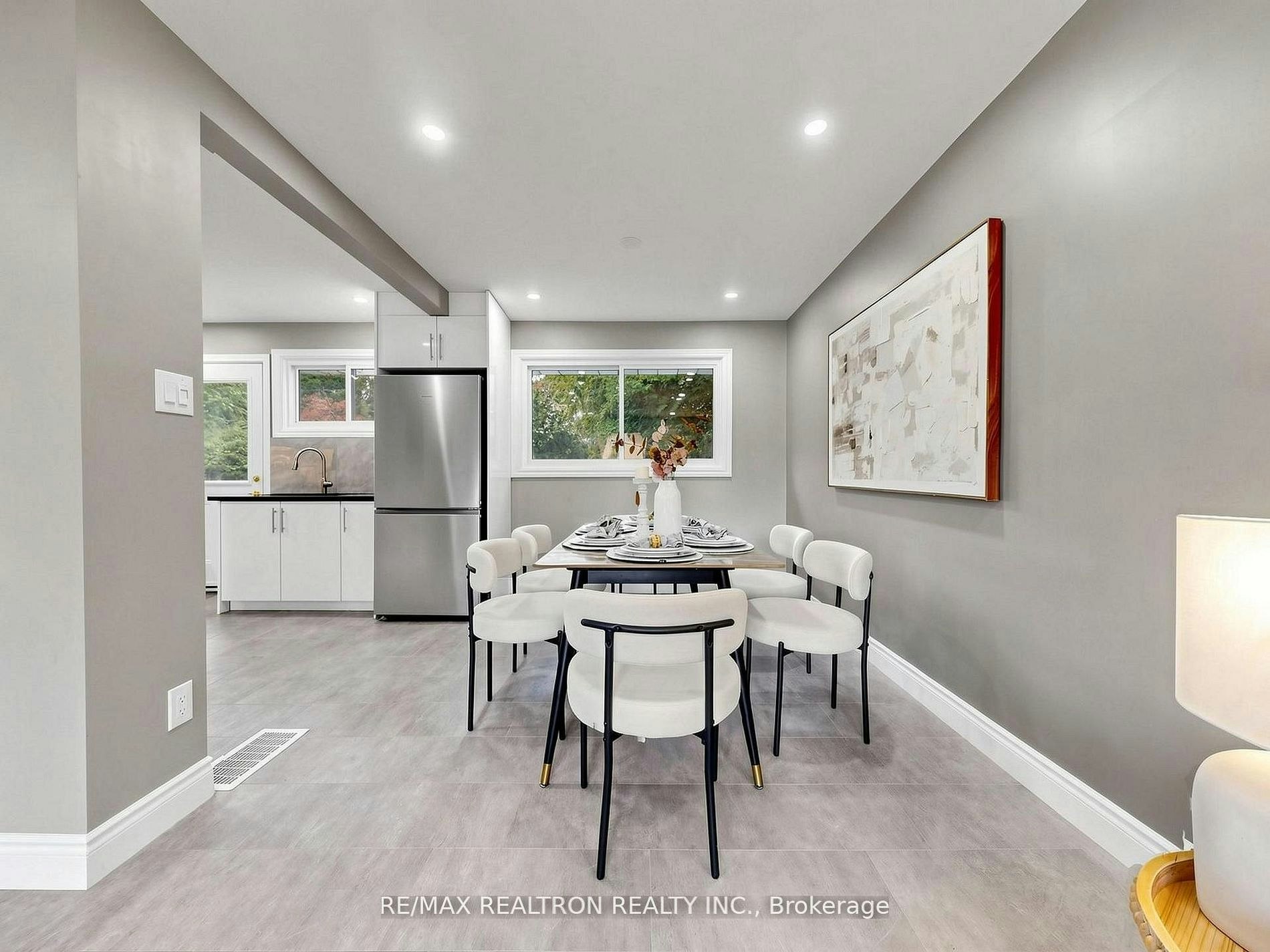 56 Ternhill Crescent, Toronto, ON, M3C 2E5 - 9