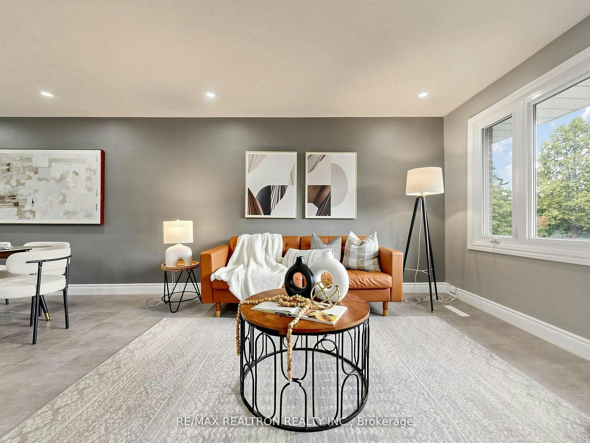56 Ternhill Crescent, Toronto, ON, M3C 2E5 - 6
