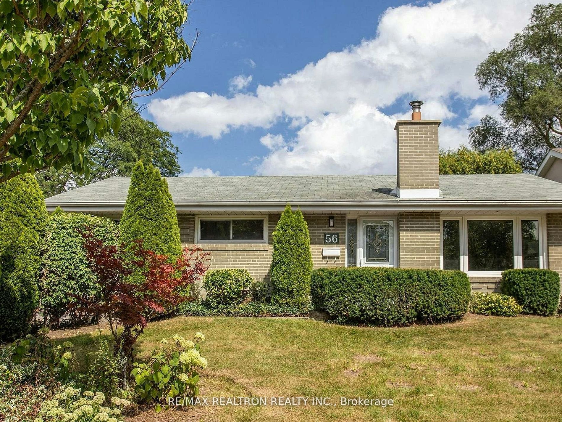 56 Ternhill Crescent, Toronto, ON, M3C 2E5 - 2