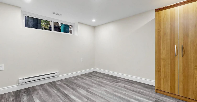 56 Ternhill Crescent, Toronto, ON, M3C 2E5 - 38