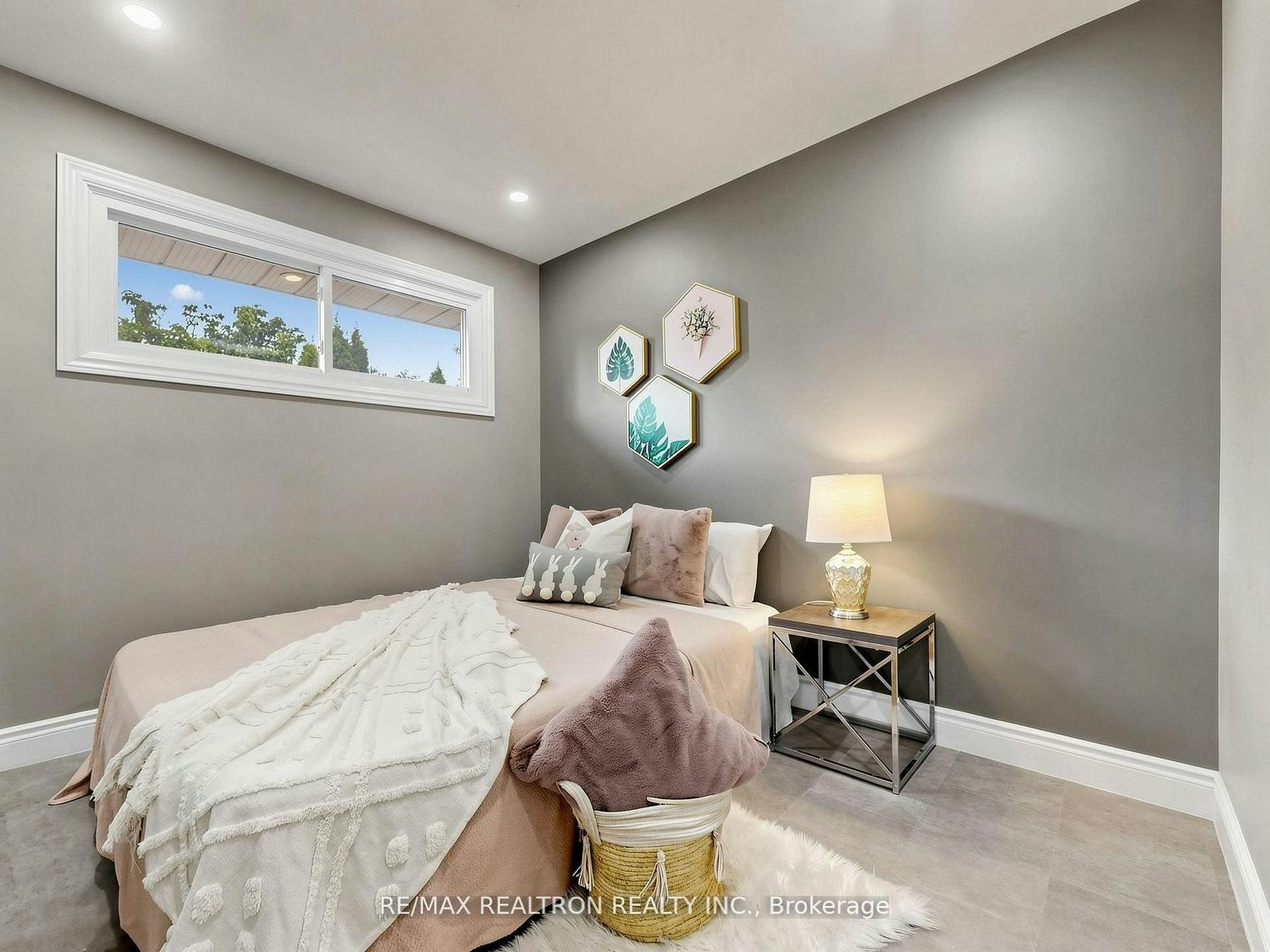 56 Ternhill Crescent, Toronto, ON, M3C 2E5 - 23