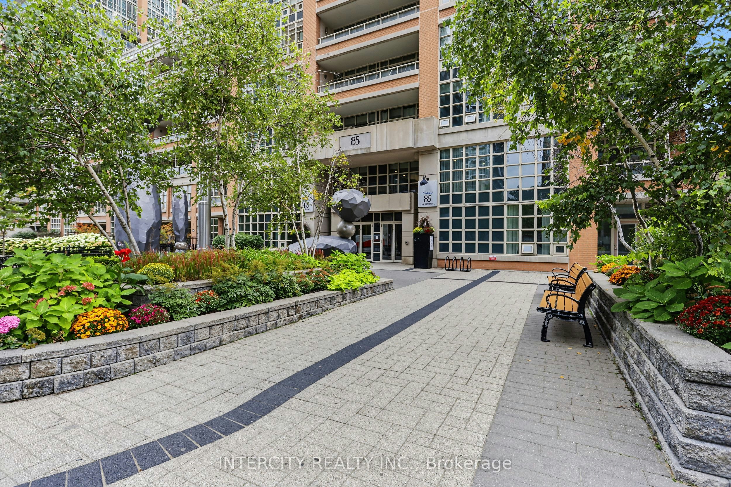 527-85 East Liberty Street, Toronto, ON, M6K 3R4 - 3