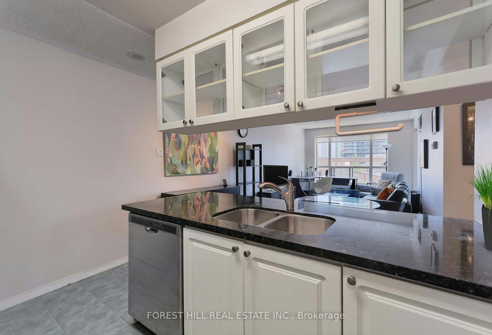613-887 Bay Street, Toronto, ON, M5S 1Z7 - 10