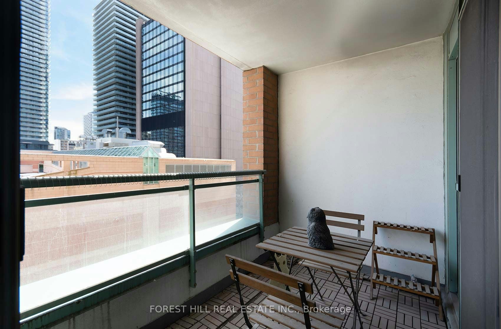 613-887 Bay Street, Toronto, ON, M5S 1Z7 - 6