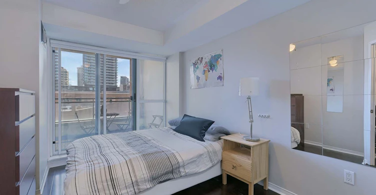 613-887 Bay Street, Toronto, ON, M5S 1Z7 - 13