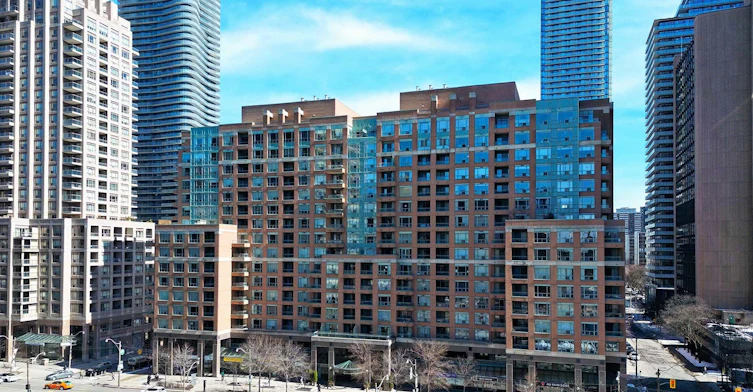 613-887 Bay Street, Toronto, ON, M5S 1Z7 - 27