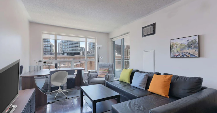 613-887 Bay Street, Toronto, ON, M5S 1Z7