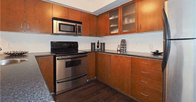 727-42 Western Battery Road, Toronto, ON, M6K 3P1 - 10