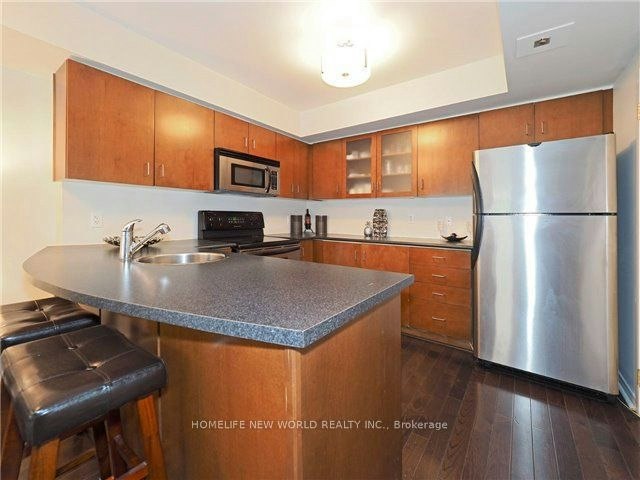 727-42 Western Battery Road, Toronto, ON, M6K 3P1 - 9