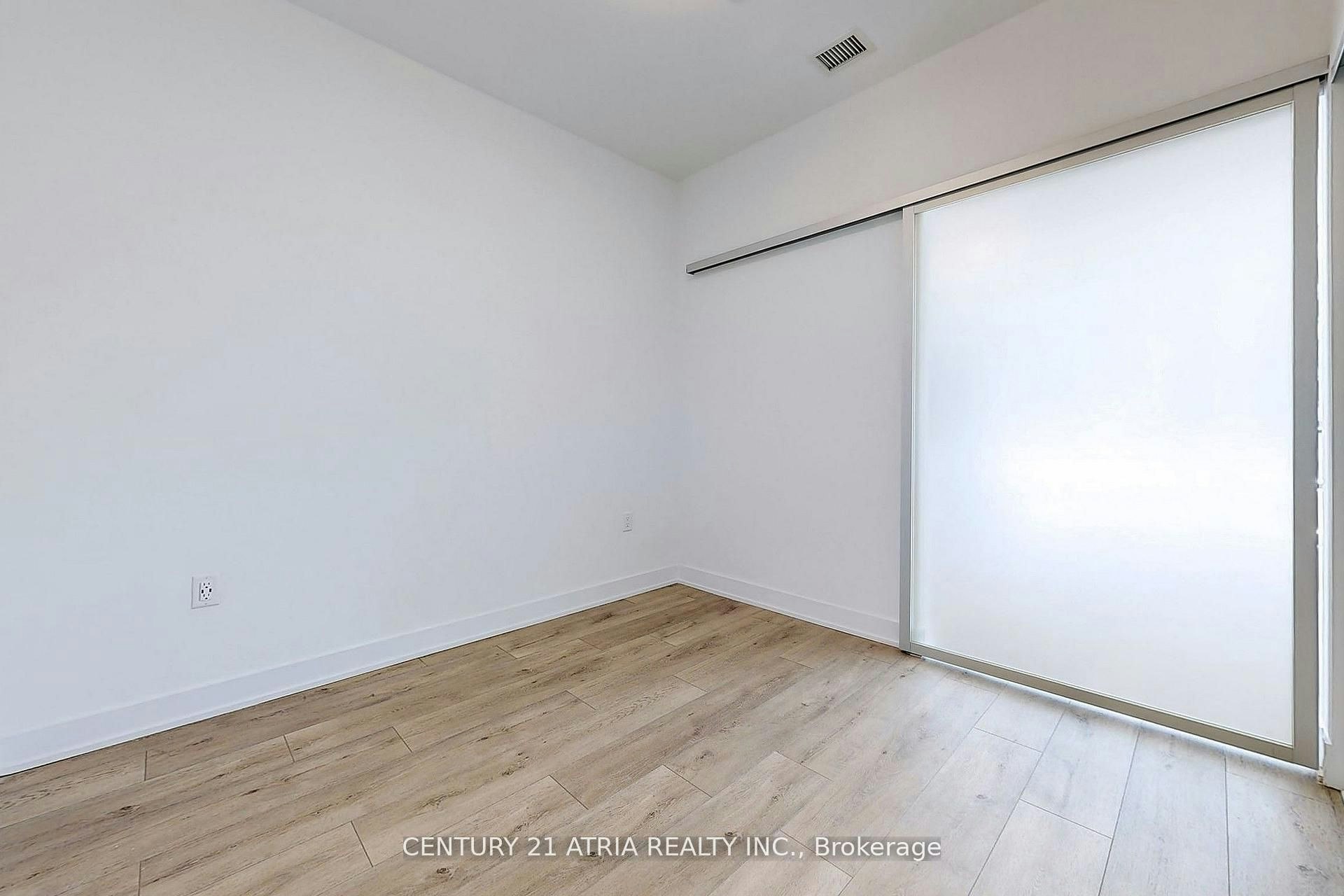 420-585 Bloor Street E, Toronto, ON, M4W 0B3 - 27