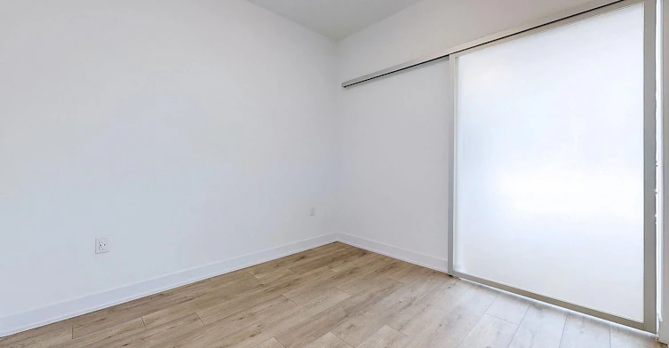 420-585 Bloor Street E, Toronto, ON, M4W 0B3 - 27