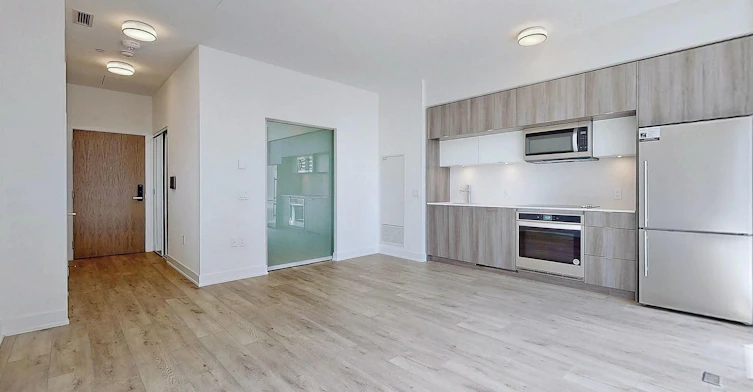 420-585 Bloor Street E, Toronto, ON, M4W 0B3 - 13
