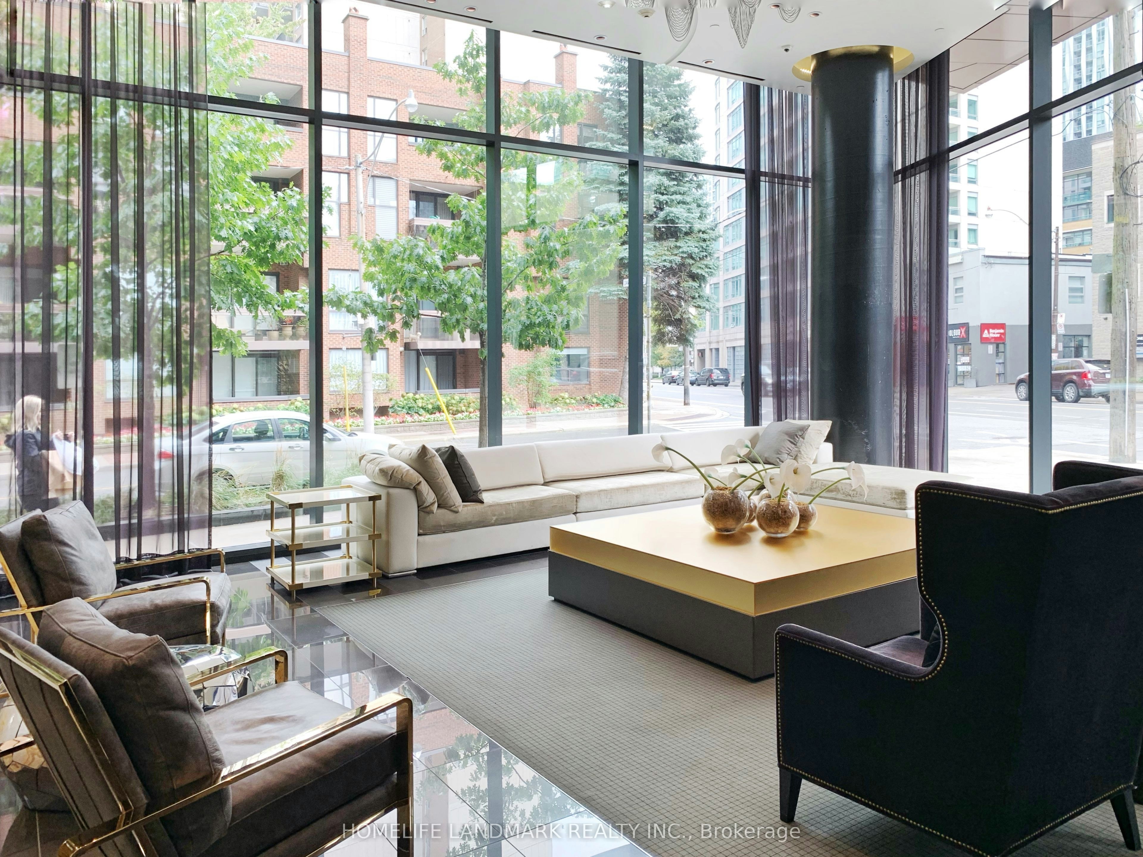 2503-32 Davenport Road, Toronto, ON, M5R 0B5 - 2