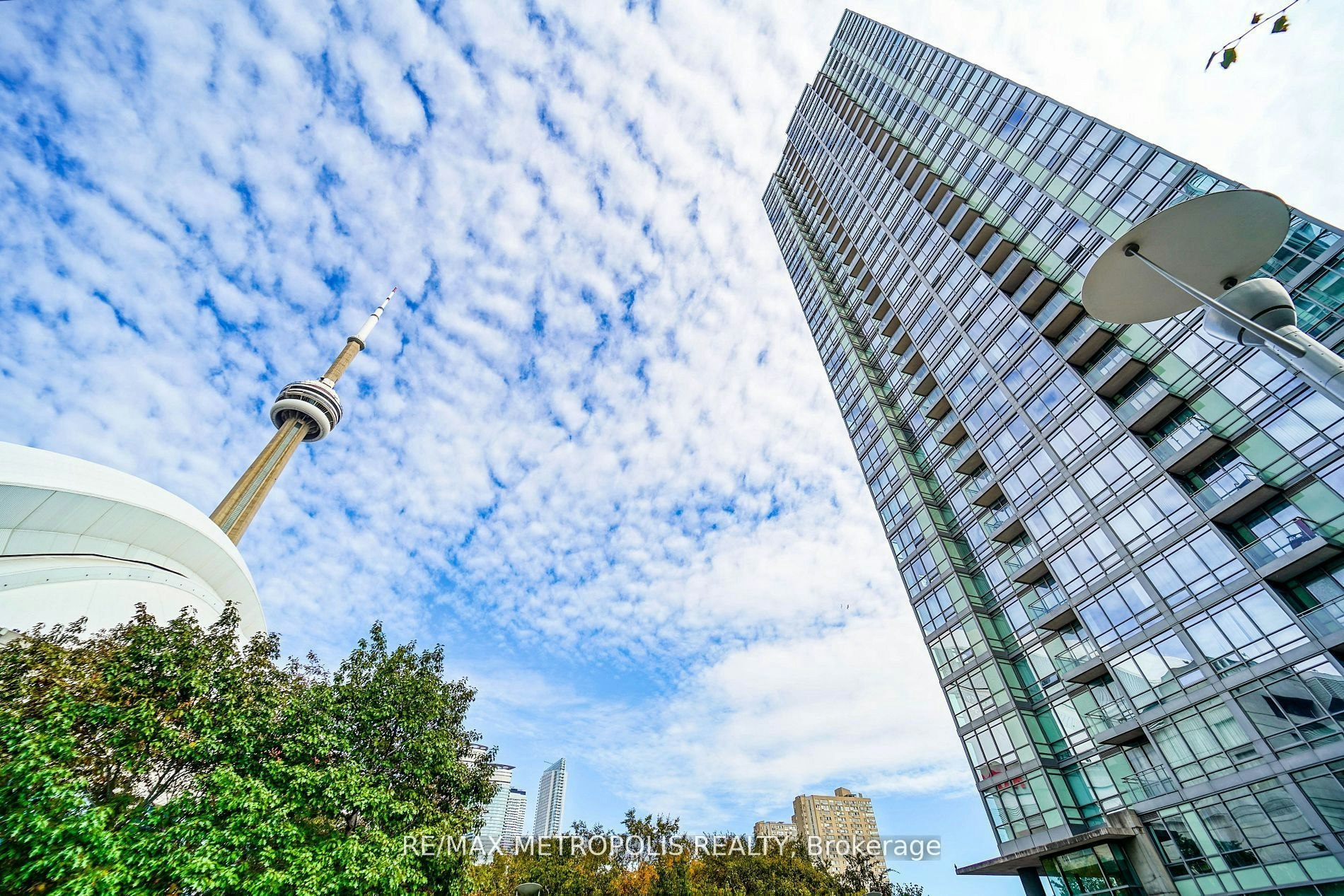 2503-5 Mariner Terrace, Toronto, ON, M5V 3V6 - 4