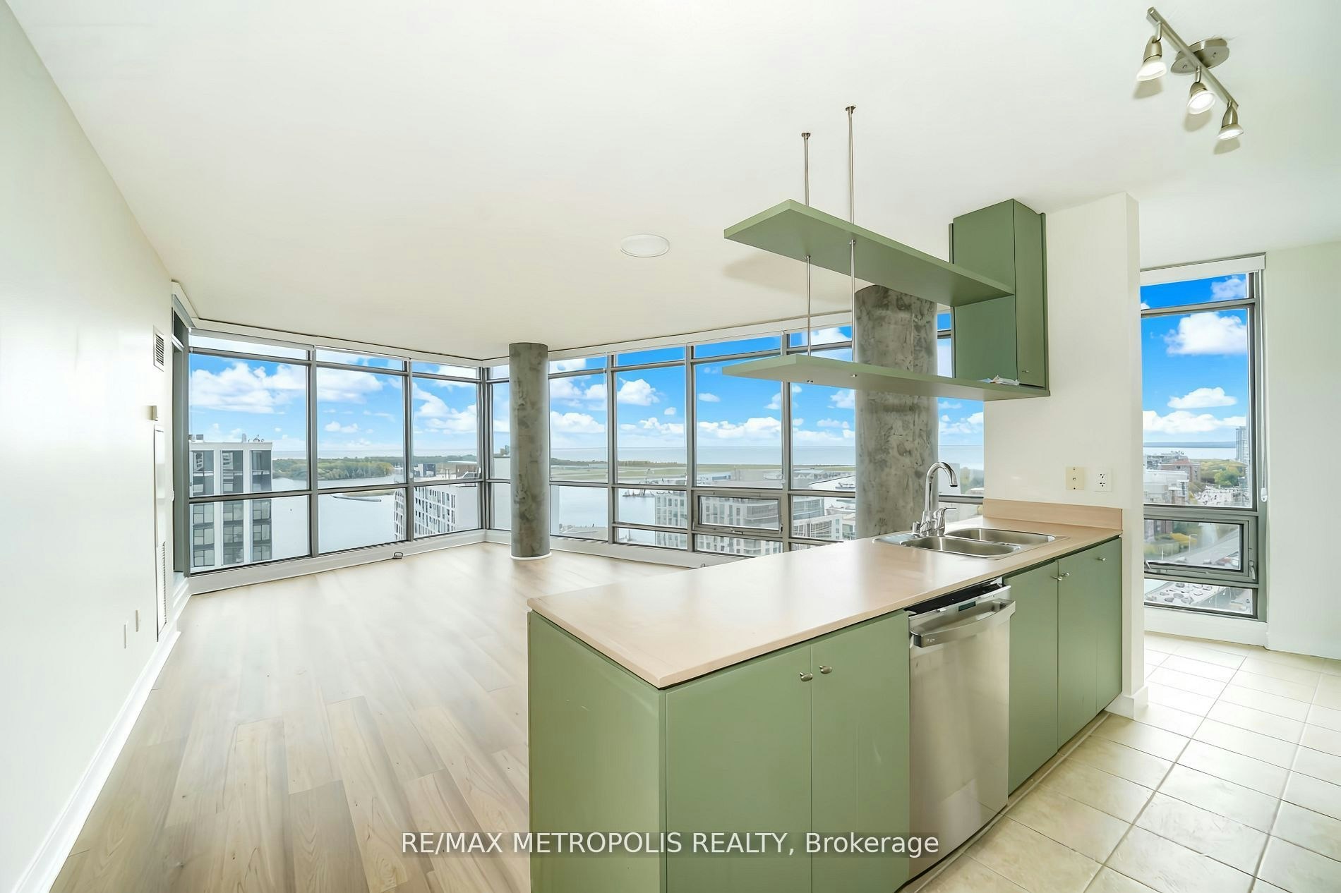 2503-5 Mariner Terrace, Toronto, ON, M5V 3V6 - 6