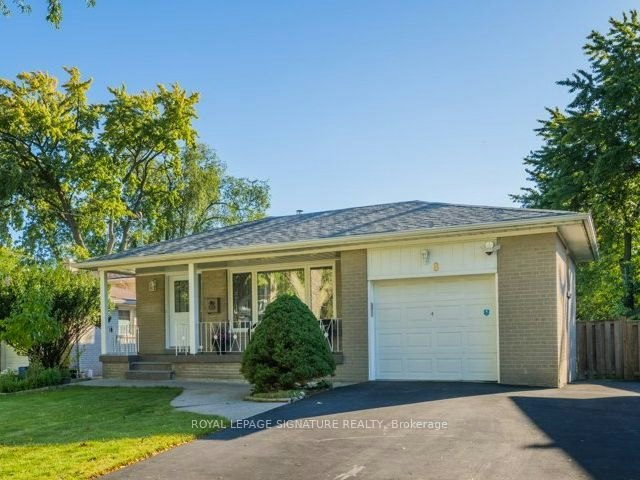 8 Bellbury Crescent, Toronto, ON, M2J 2J7
