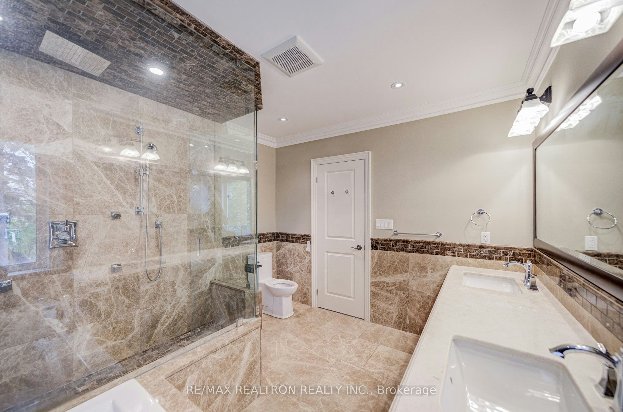 326B Horsham Avenue, Toronto, ON, M2R 1G6 - 24