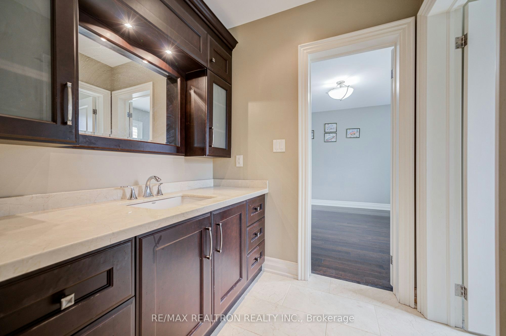 326B Horsham Avenue, Toronto, ON, M2R 1G6 - 32