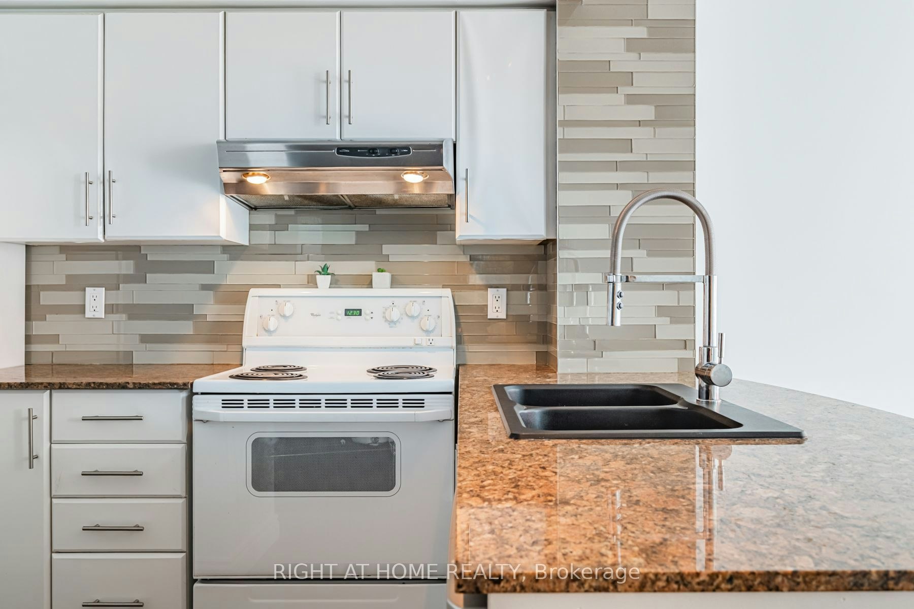459-313 Richmond Street E, Toronto, ON, M5A 4S7 - 6