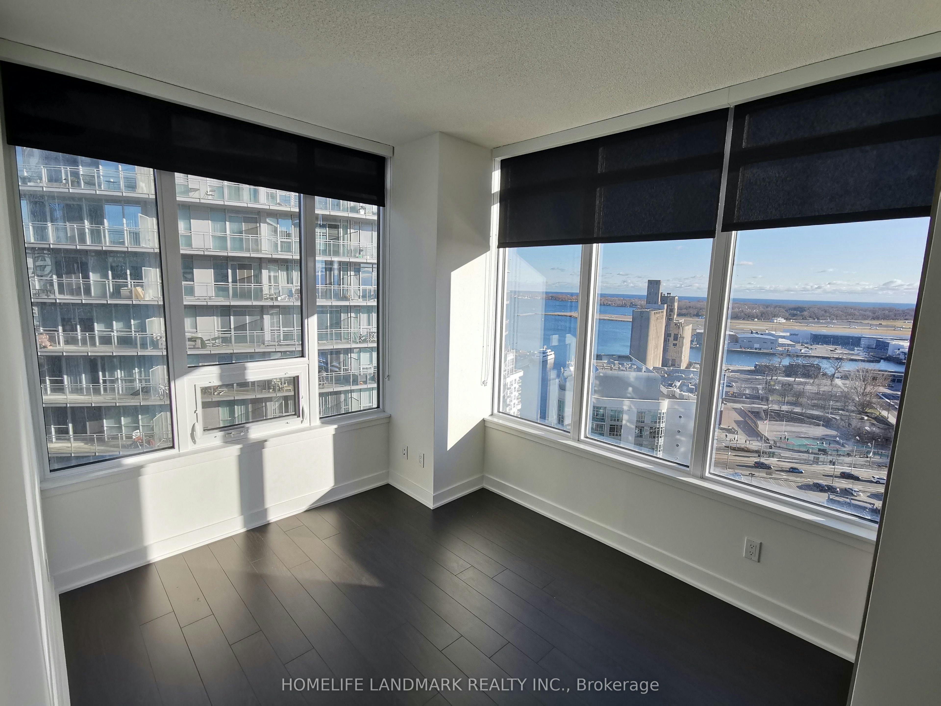 2115-17 Bathurst Street, Toronto, ON, M5V 0N1 - 11