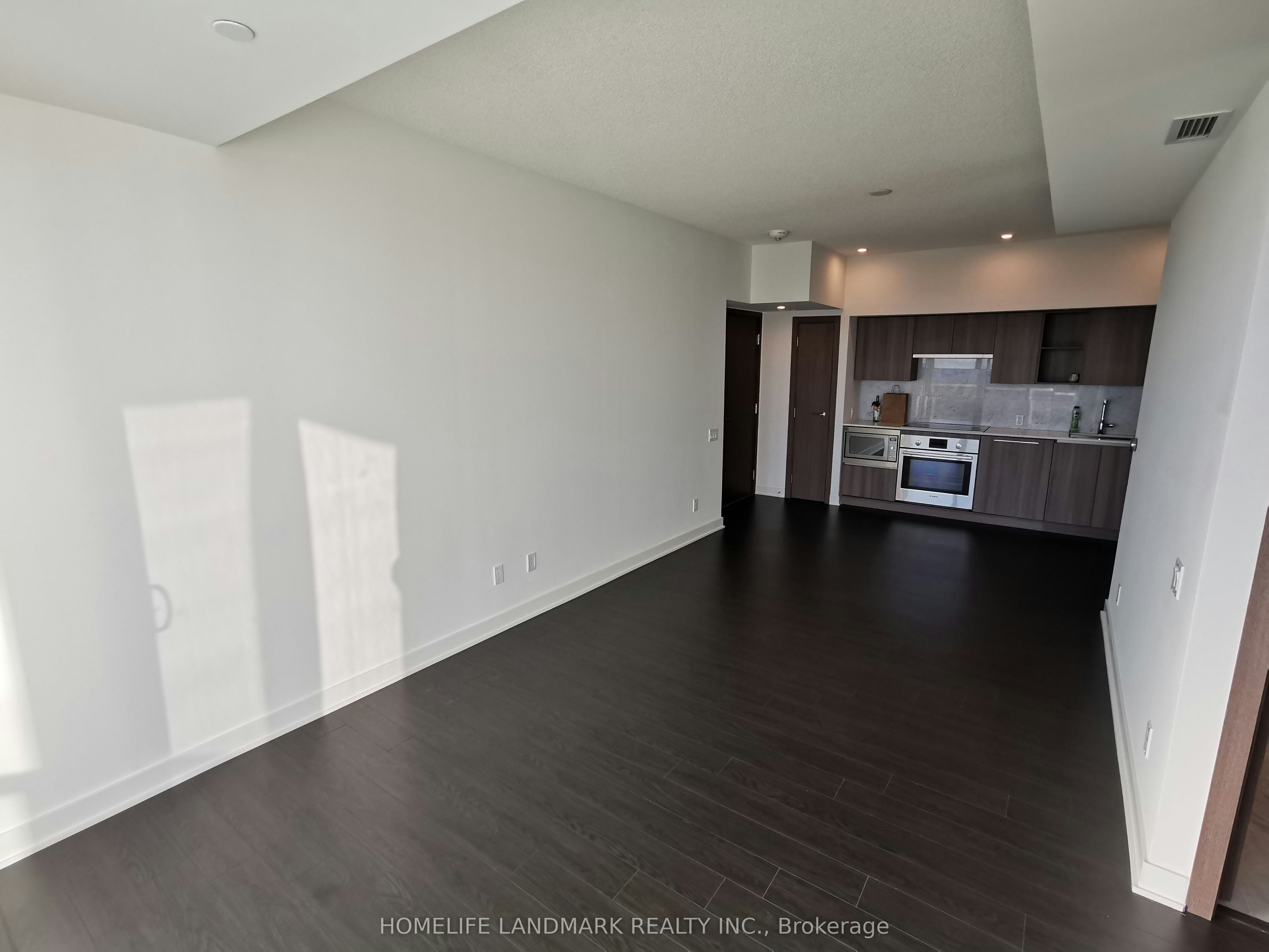 2115-17 Bathurst Street, Toronto, ON, M5V 0N1 - 17