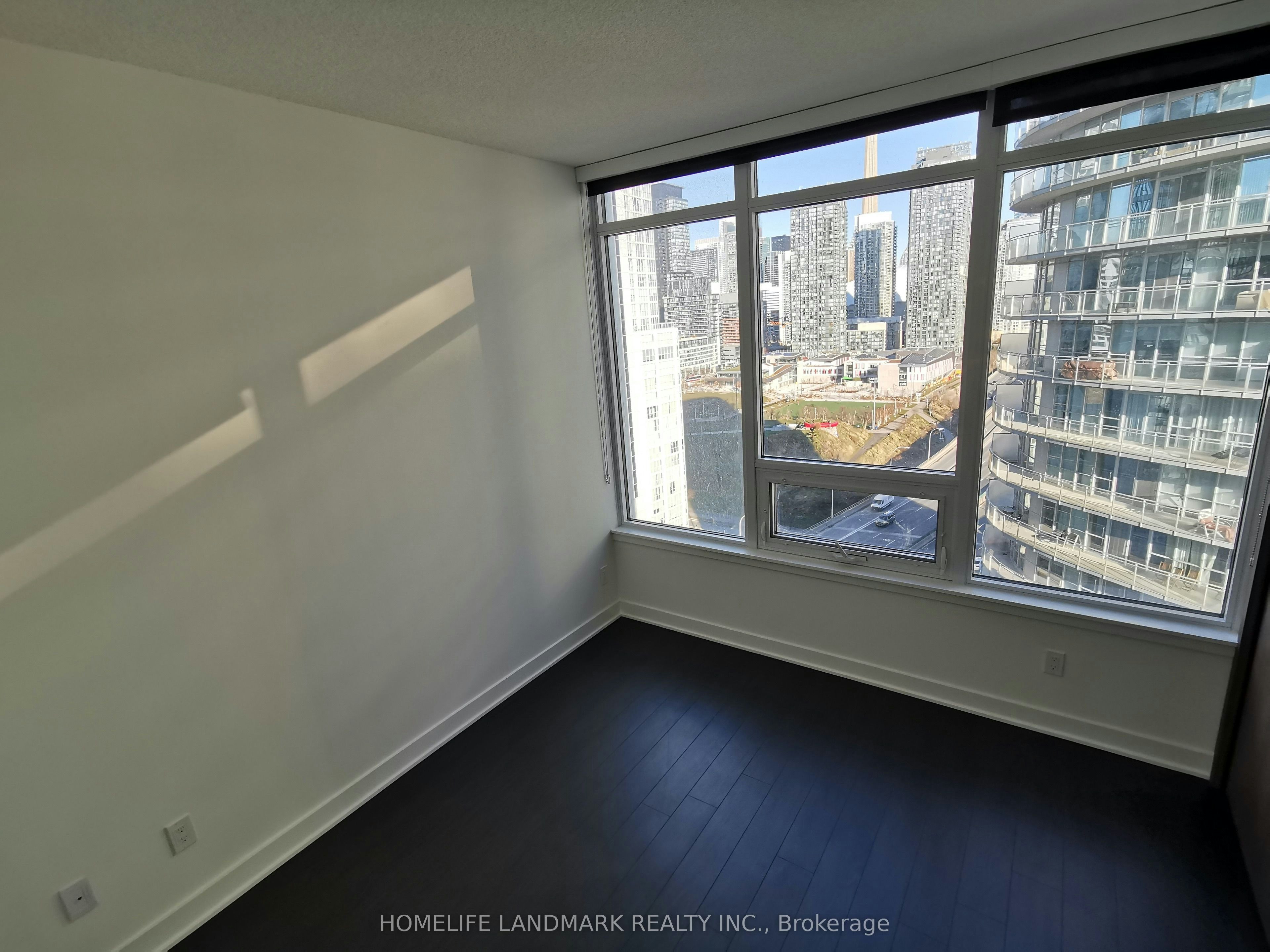 2115-17 Bathurst Street, Toronto, ON, M5V 0N1 - 14