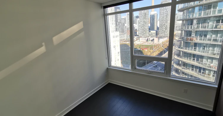 2115-17 Bathurst Street, Toronto, ON, M5V 0N1 - 14