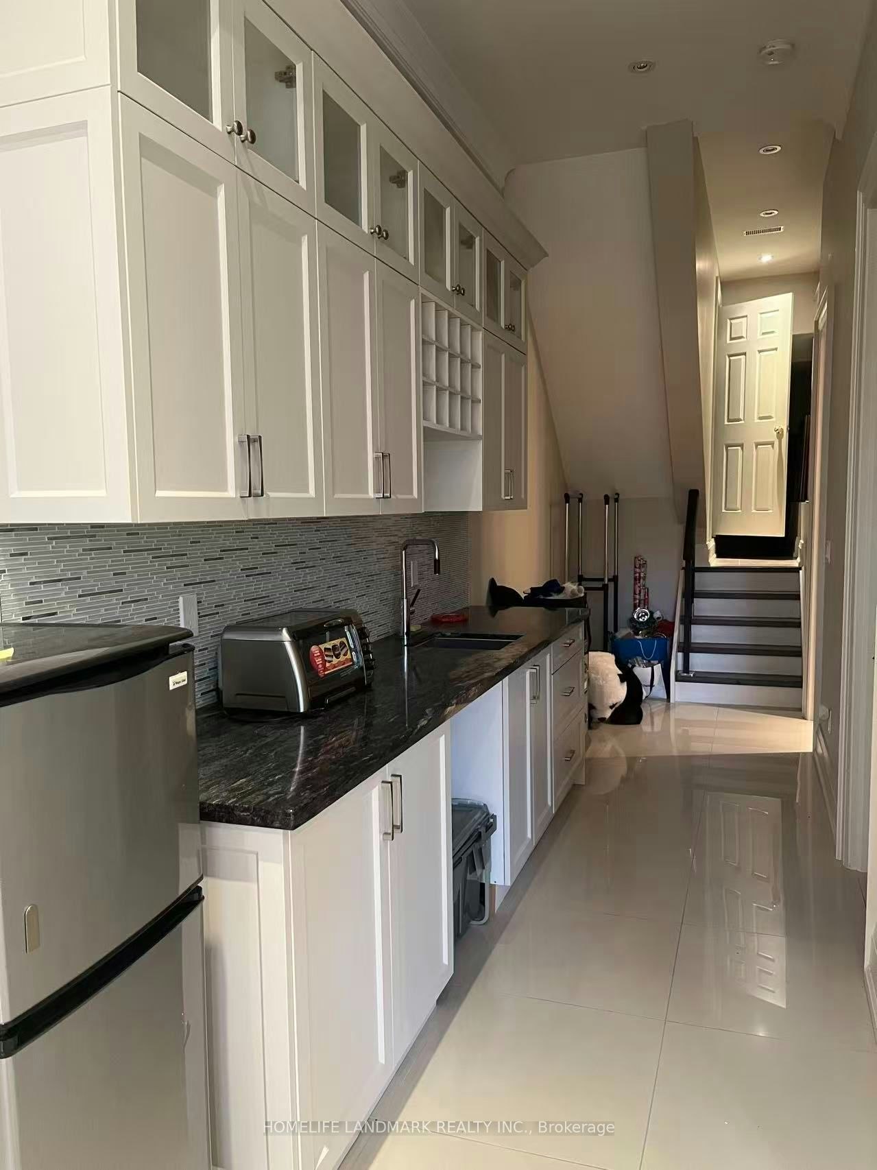 Lower-102 Wanless Avenue, Toronto, ON, M4N 1V9 - 9