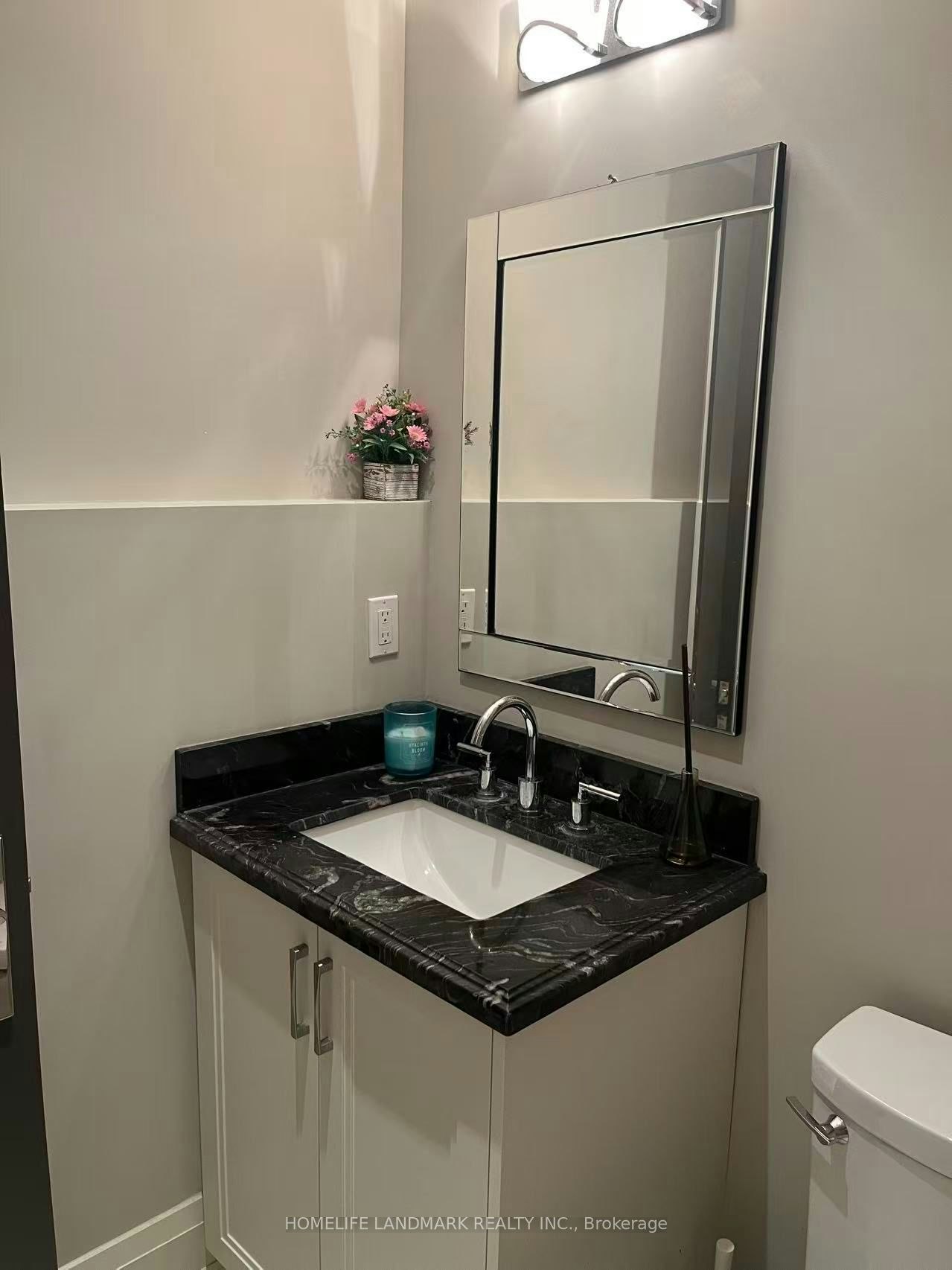 Lower-102 Wanless Avenue, Toronto, ON, M4N 1V9 - 4