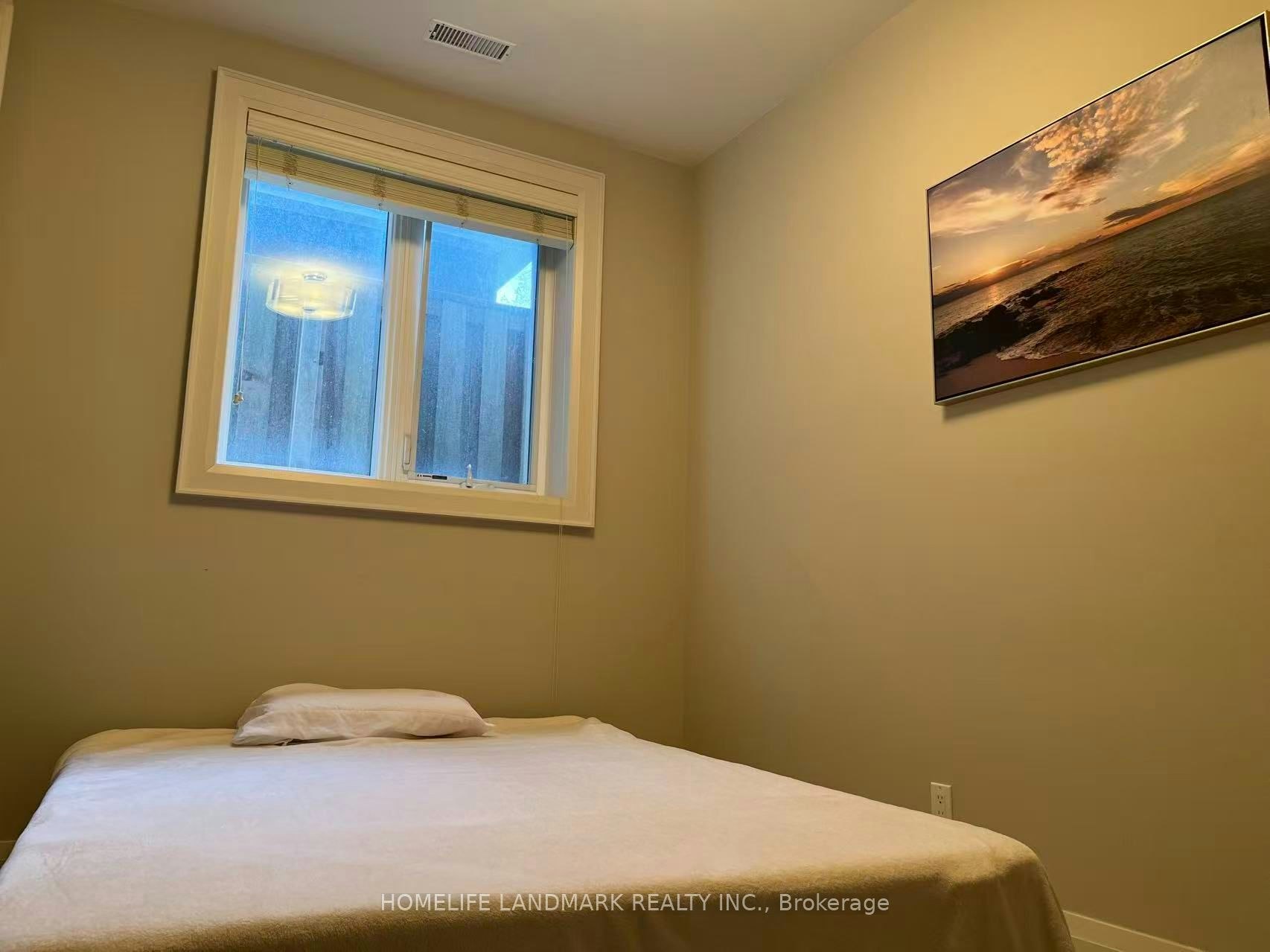 Lower-102 Wanless Avenue, Toronto, ON, M4N 1V9 - 3