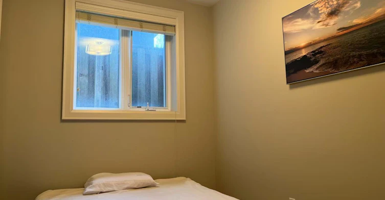 Lower-102 Wanless Avenue, Toronto, ON, M4N 1V9 - 2