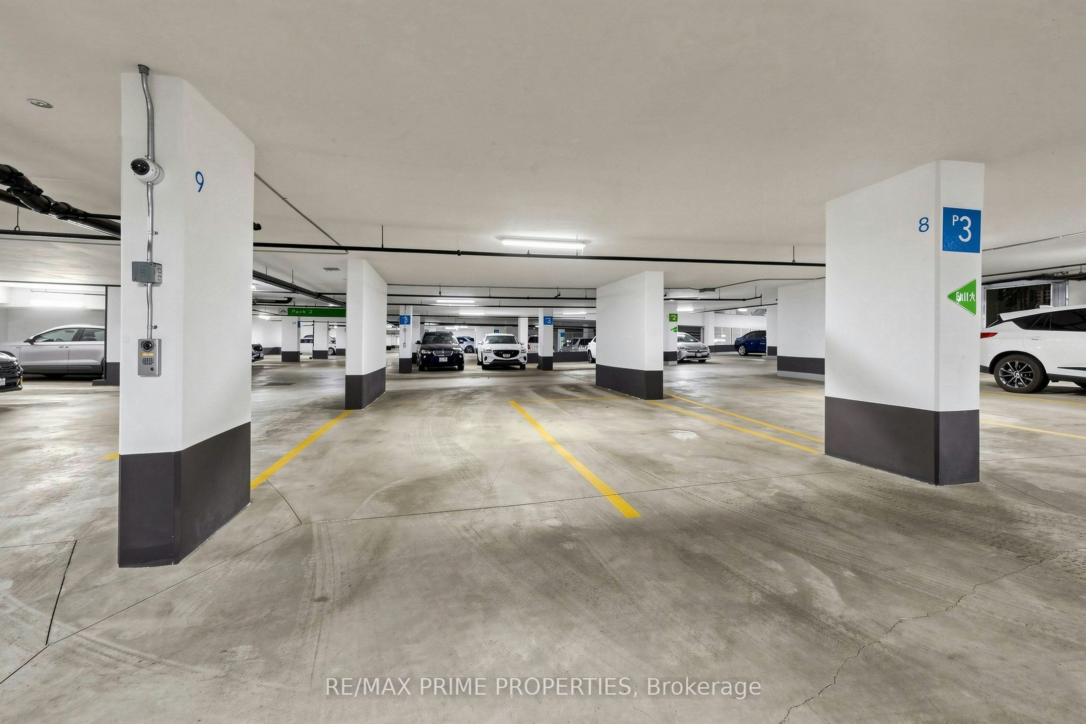 19-25 Adra Grado Way, Toronto, ON, M2J 0H6 - 36