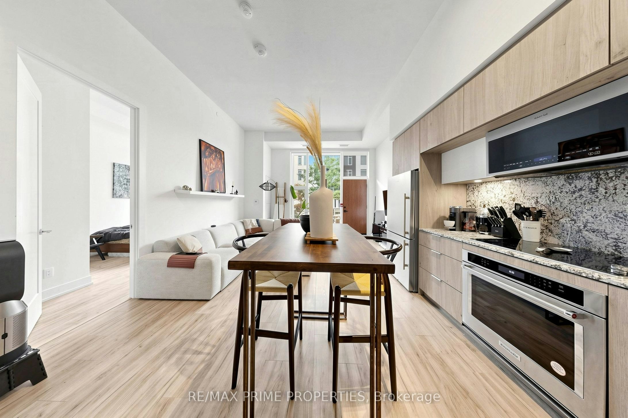 19-25 Adra Grado Way, Toronto, ON, M2J 0H6 - 19