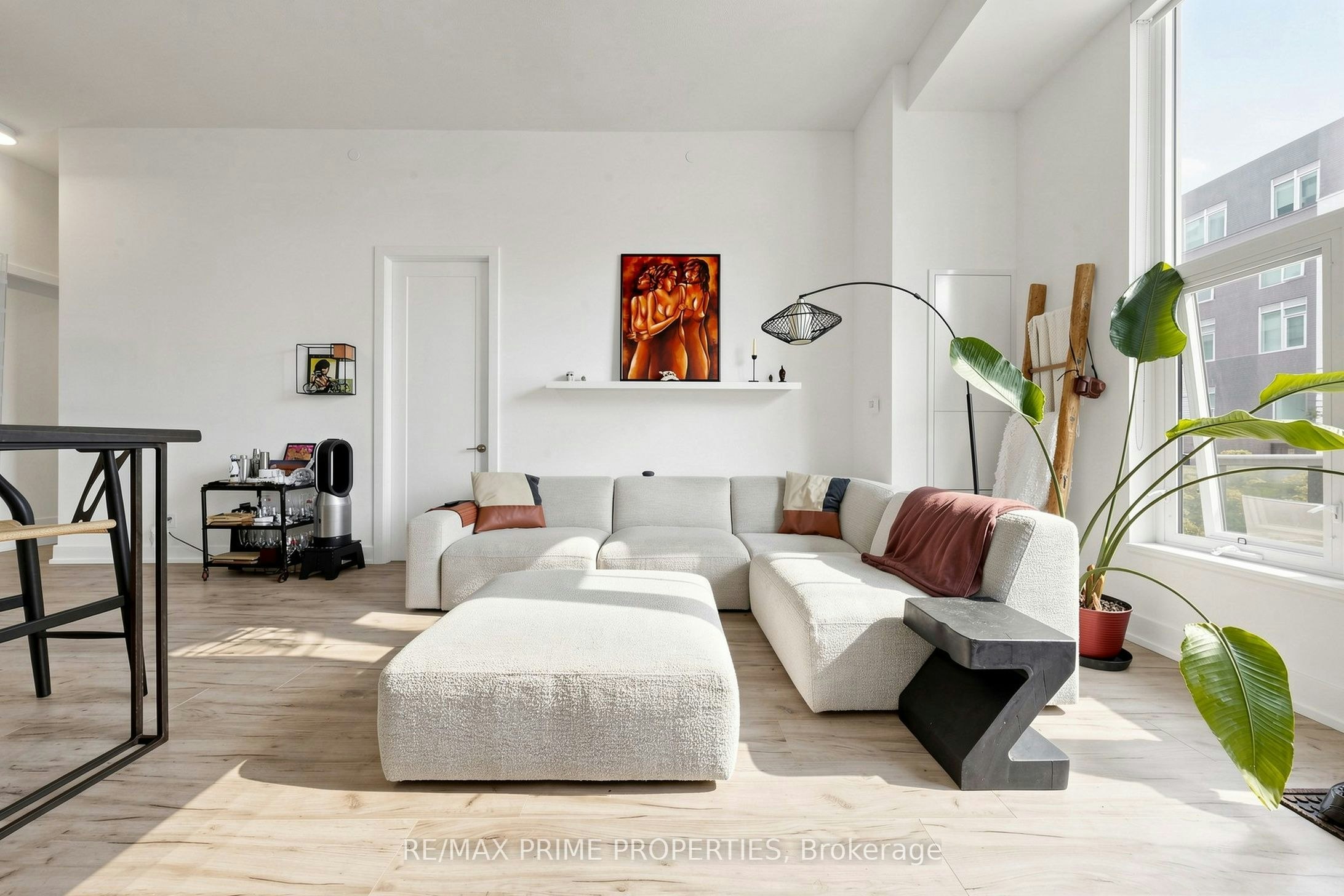 19-25 Adra Grado Way, Toronto, ON, M2J 0H6 - 17