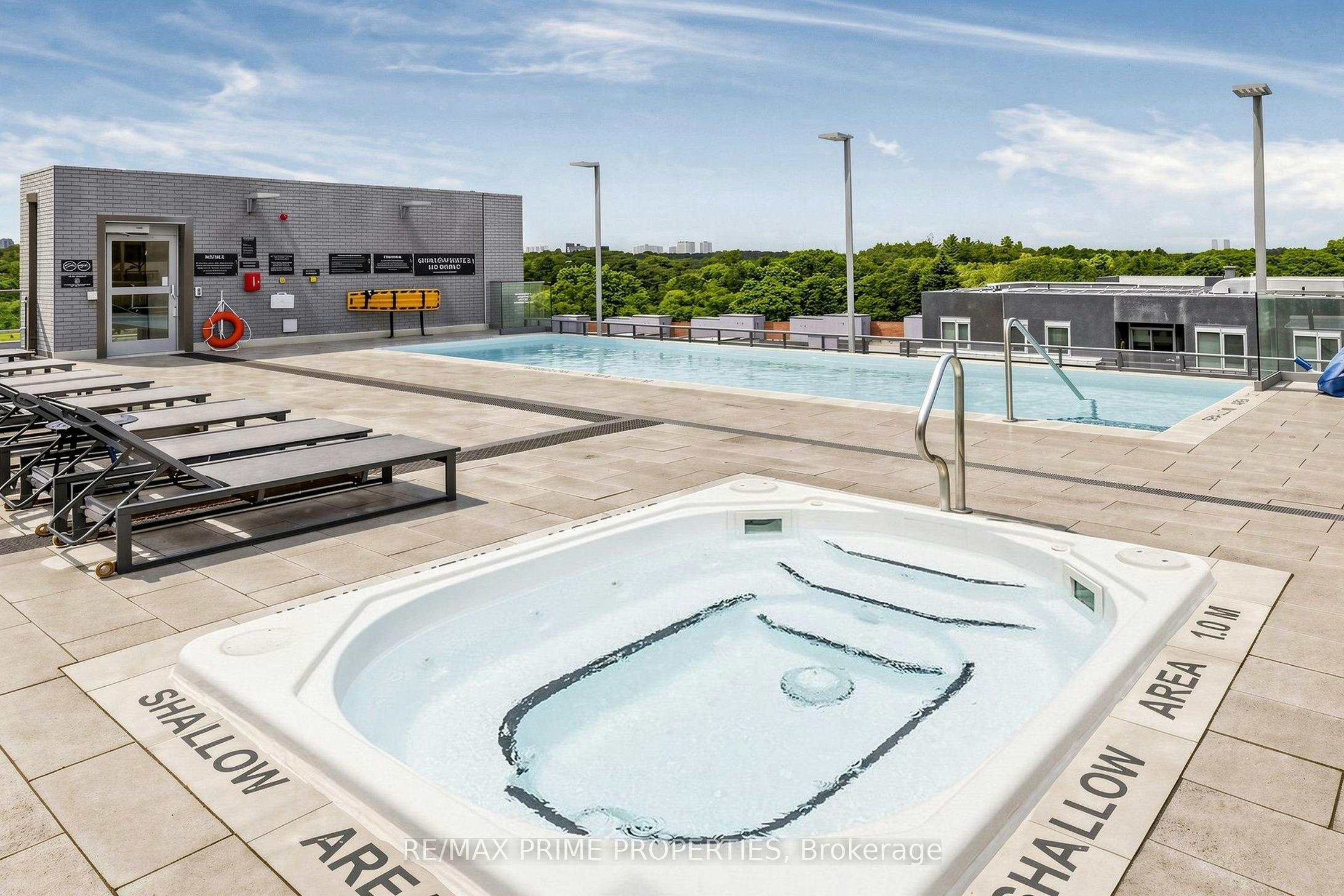 19-25 Adra Grado Way, Toronto, ON, M2J 0H6 - 28