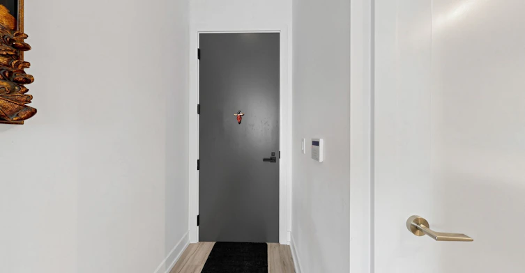 19-25 Adra Grado Way, Toronto, ON, M2J 0H6 - 13