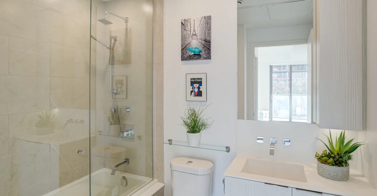 224-12 Bonnycastle Street, Toronto, ON, M5A 0C8 - 26