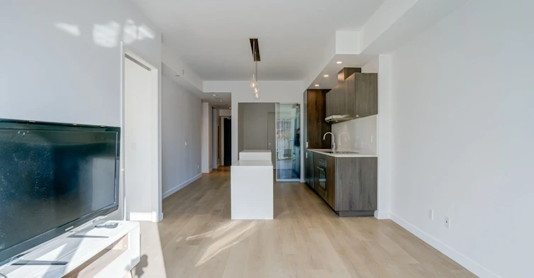 224-12 Bonnycastle Street, Toronto, ON, M5A 0C8 - 17