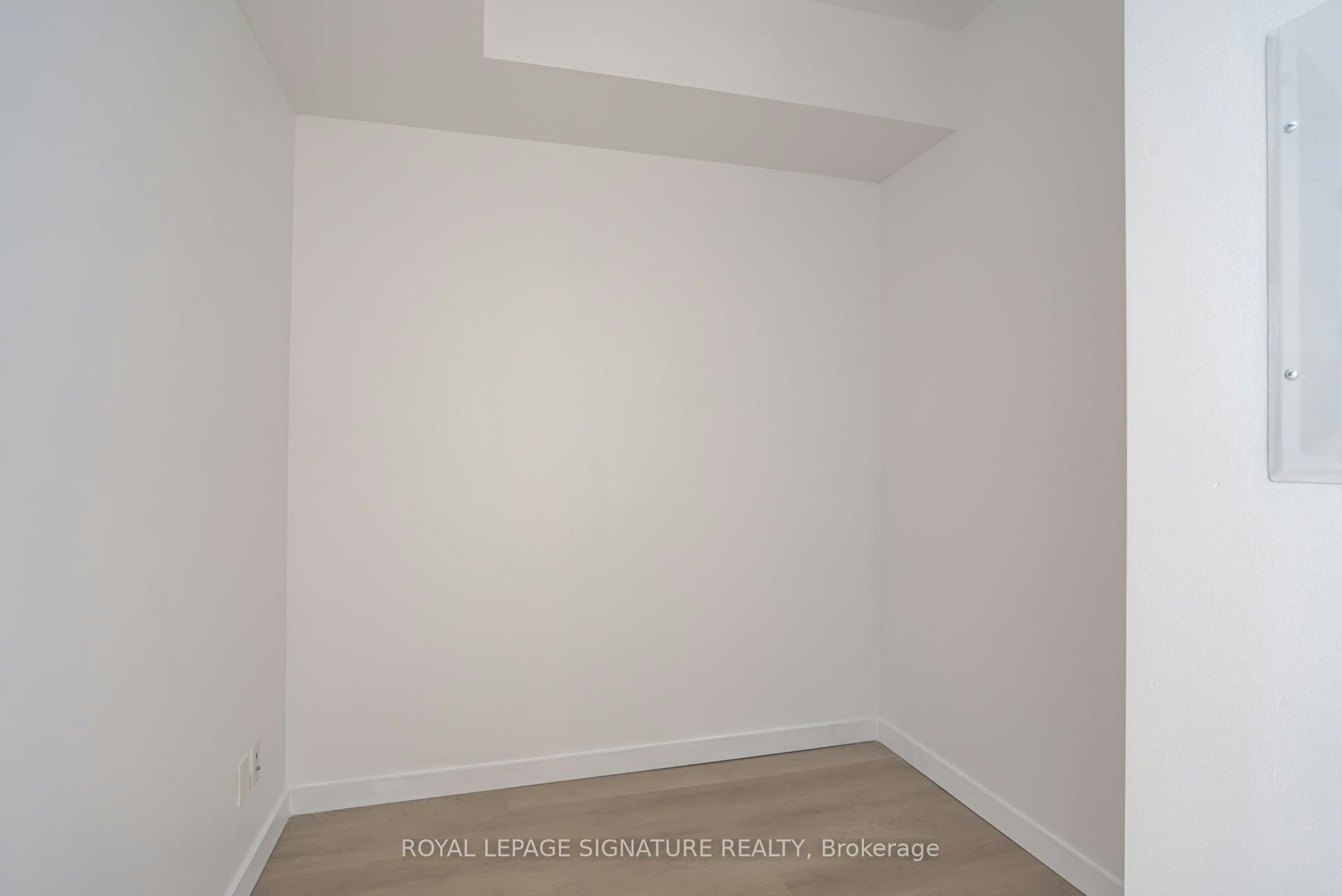 224-12 Bonnycastle Street, Toronto, ON, M5A 0C8 - 31