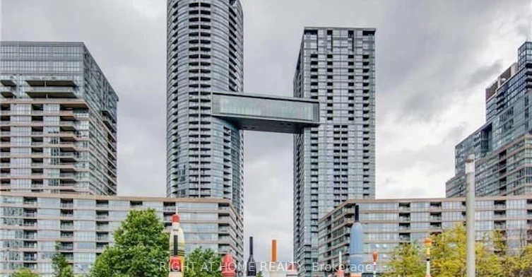 1505-15 Iceboat Terrace, Toronto, ON, M5V 4A5 - 25