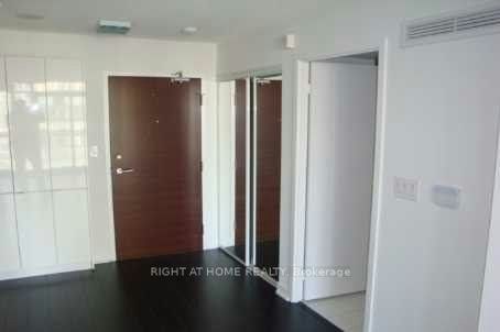 1505-15 Iceboat Terrace, Toronto, ON, M5V 4A5 - 3