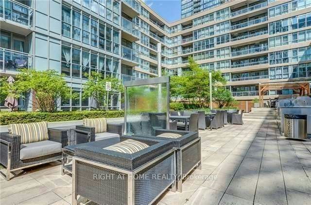 1505-15 Iceboat Terrace, Toronto, ON, M5V 4A5 - 23