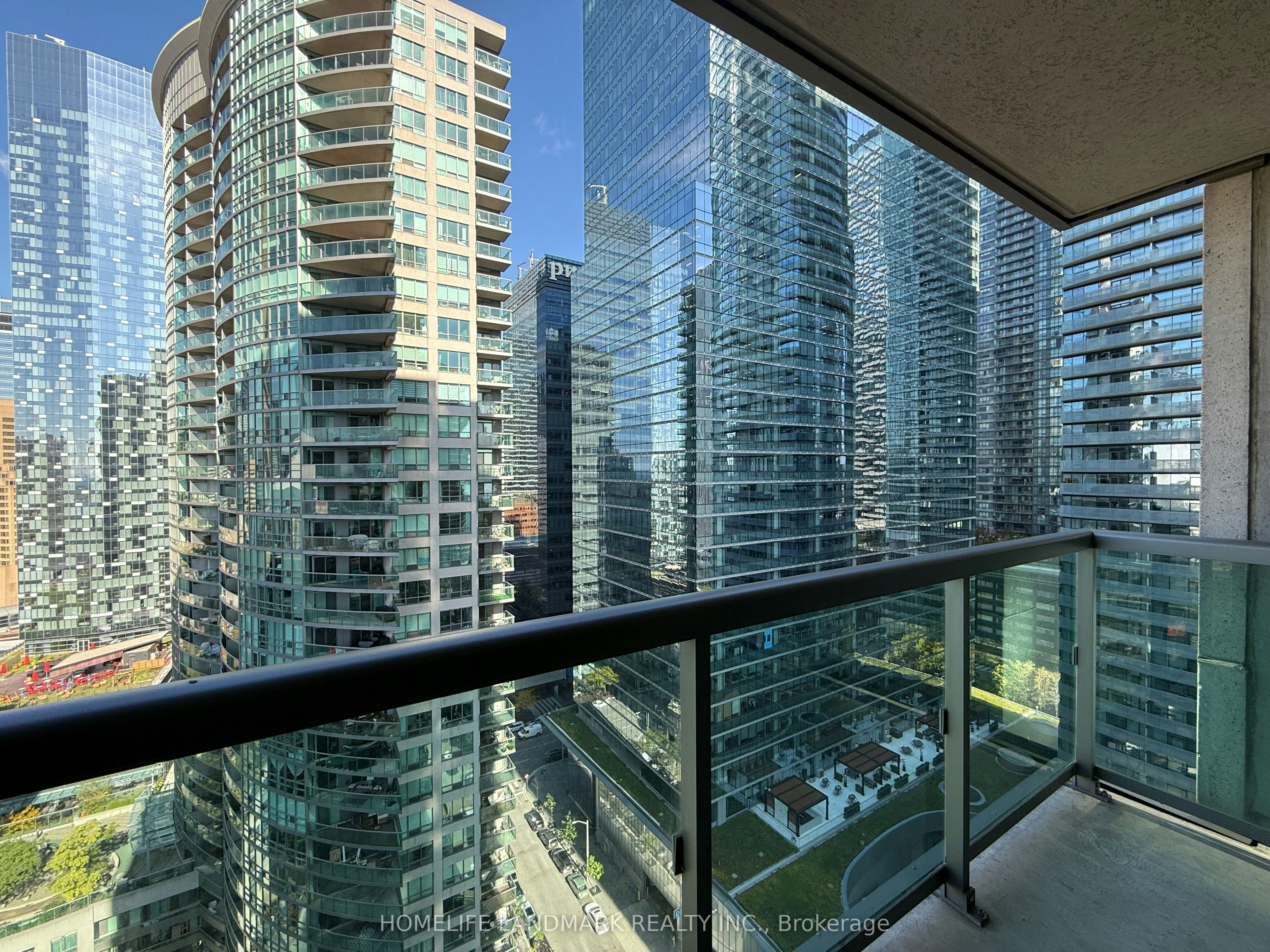2605-19 Grand Trunk Crescent, Toronto, ON, M5J 3A3 - 18